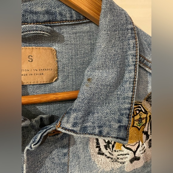 90’s Retro Denim Jean Jacket Y2K Embroidery Patches by Threadfast  Size Small - Picture 8 of 8